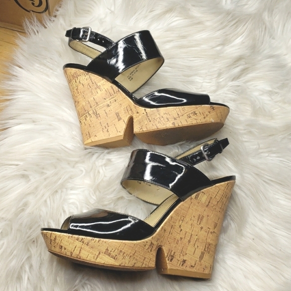 Free Press Black Patent Cork Wedges Size 6.5 - Picture 2 of 7